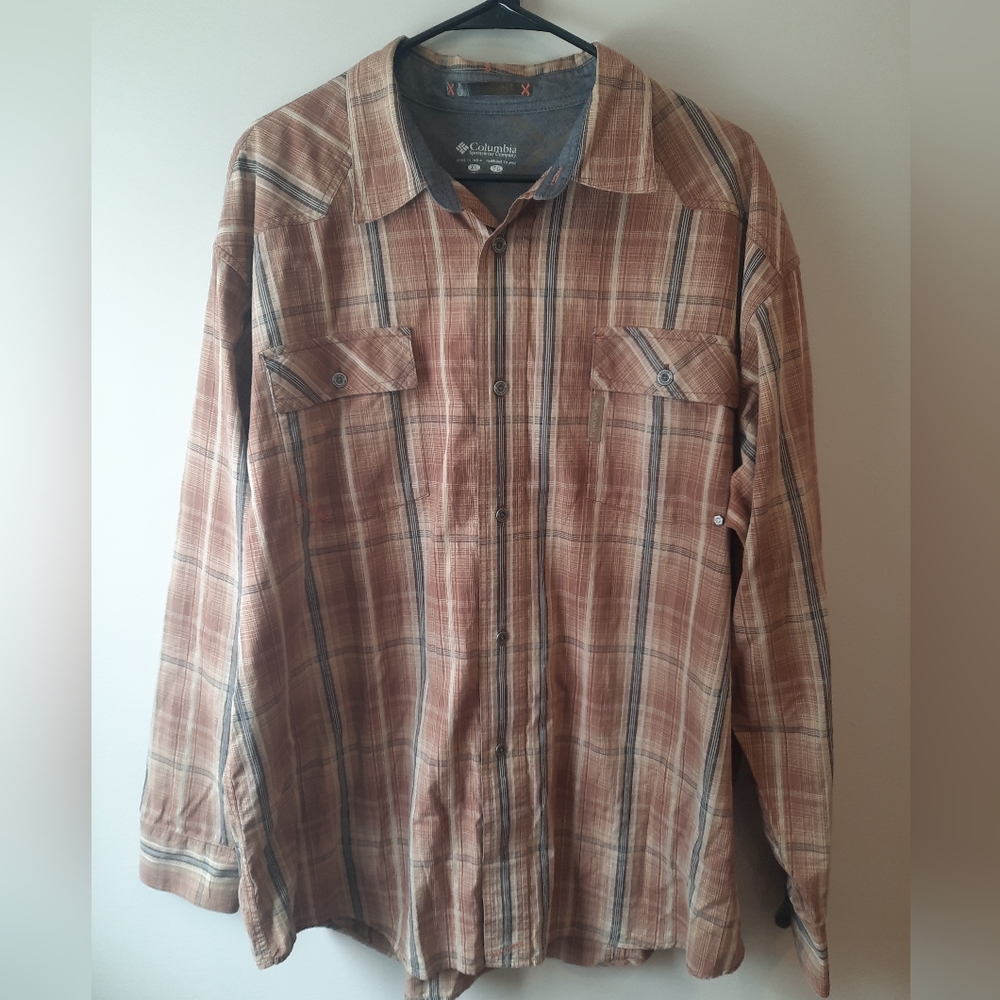 Columbia Mens button up Long sleeve casual/ dress plaid shirt XL